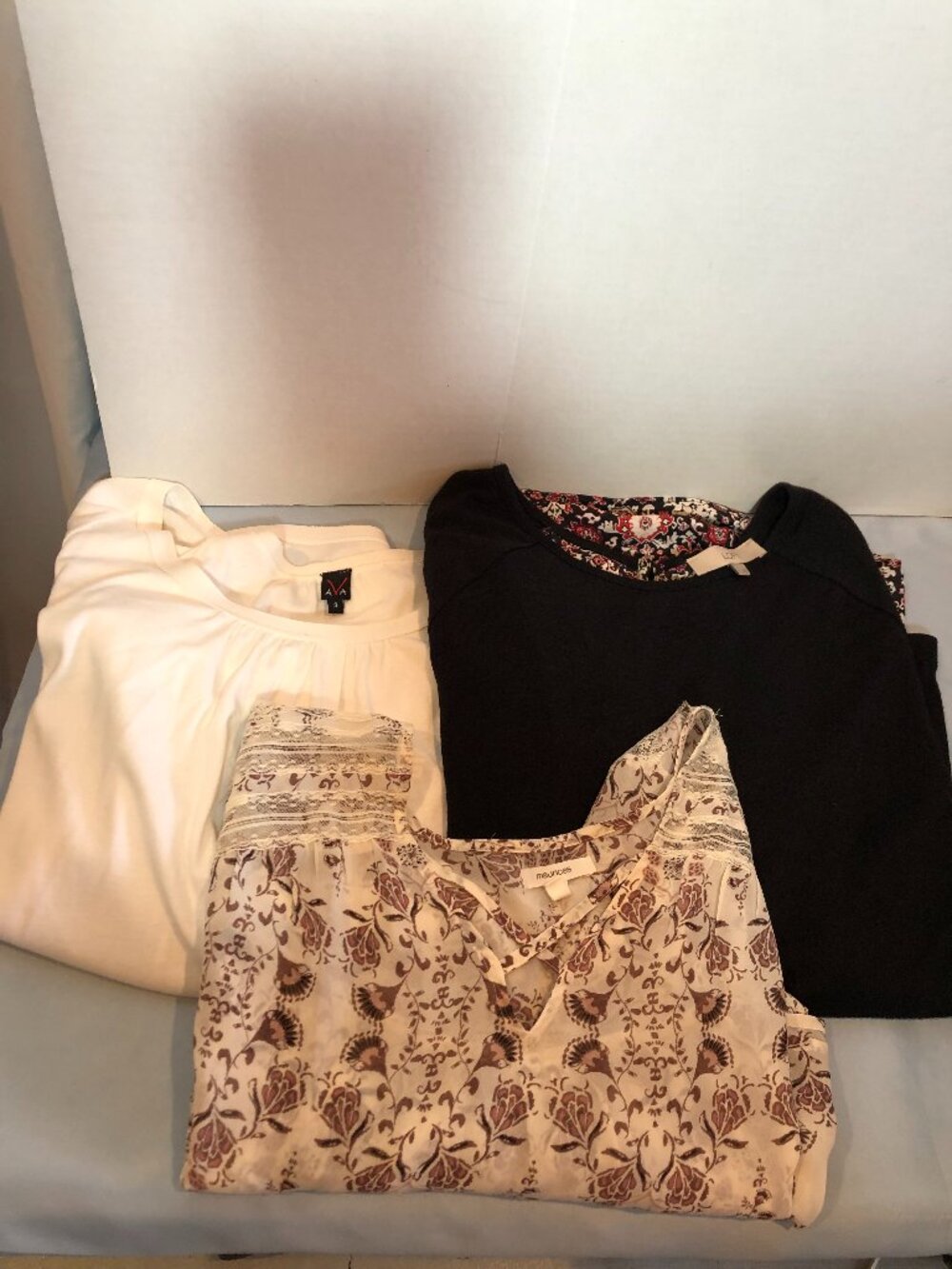 LOT of 3 Womens Tops - Loft LARGE, Maurices XL, AVA Sz 3 22-23" Pit to Pit #KD
